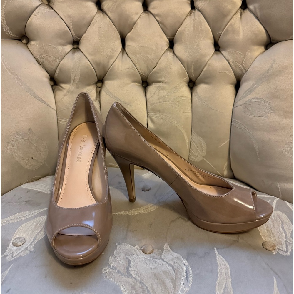 Enzo Angiolini patent tan, demi platform heels with peep toe